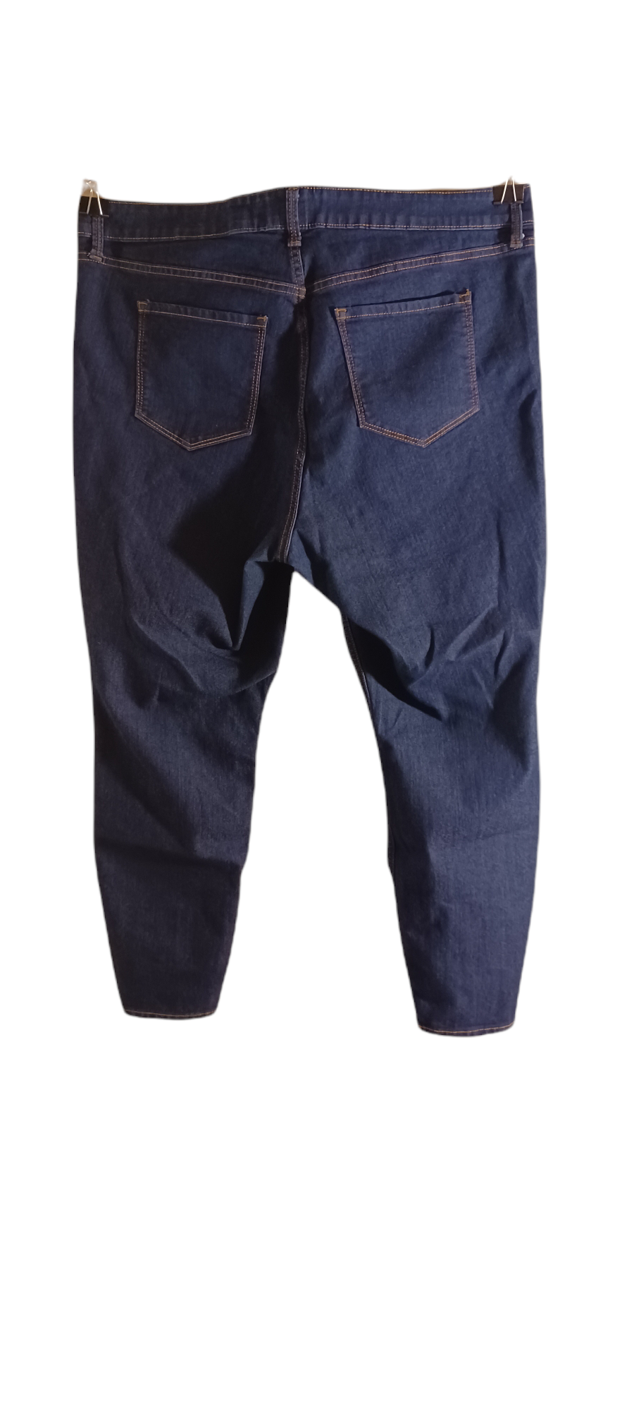 Sku 59772 PRE-OWNED...Old Navy Super Skinny Jeans Size 20