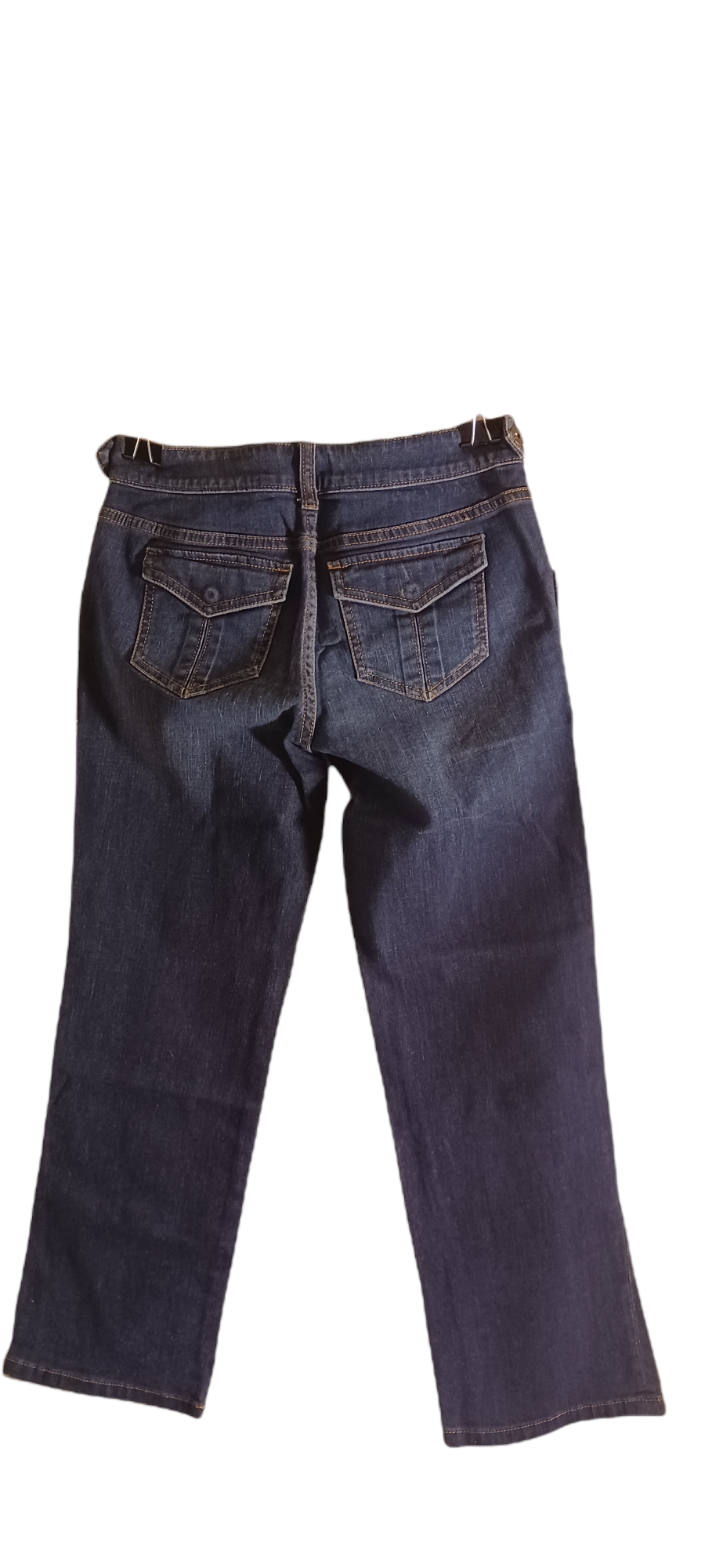 Sku 41739 PRE-OWNED....Simply Vera Vera Wang Straight Leg Jeans Size 2