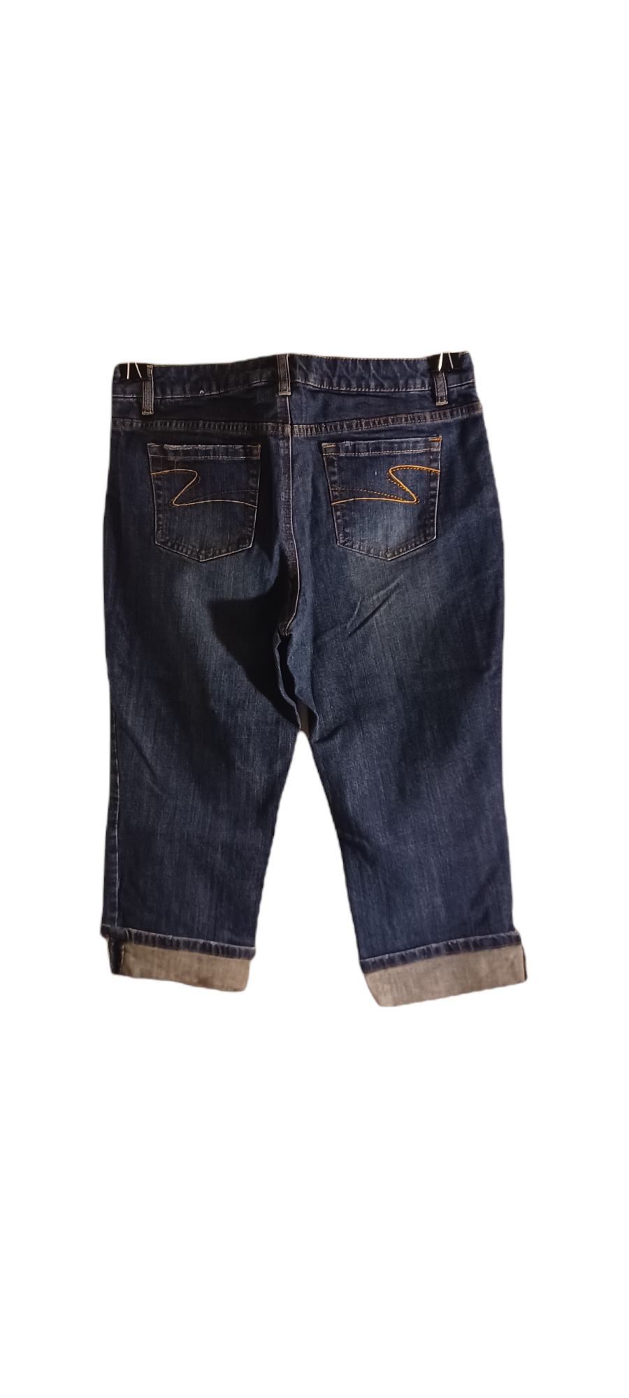 Sku 59699 PRE-OWNED....Liz&Co. Crop Jeans Size 12