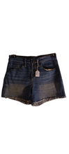 Load image into Gallery viewer, PRE-OWNED......Universal Thread Jean Shorts Size 2/26R
