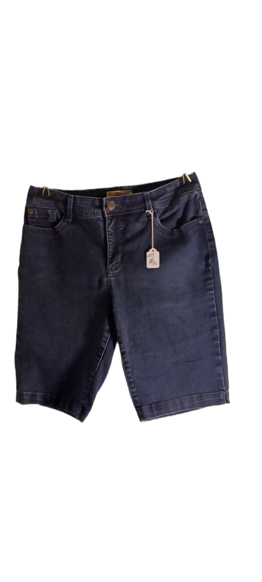Sku 601934 PRE-OWNED.....Nine West Crop Jeans Size 10