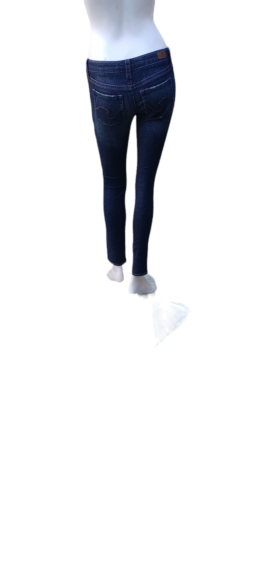Sku 512713 PRE-OWNED......Refuge Skinny Jeans Size 1R
