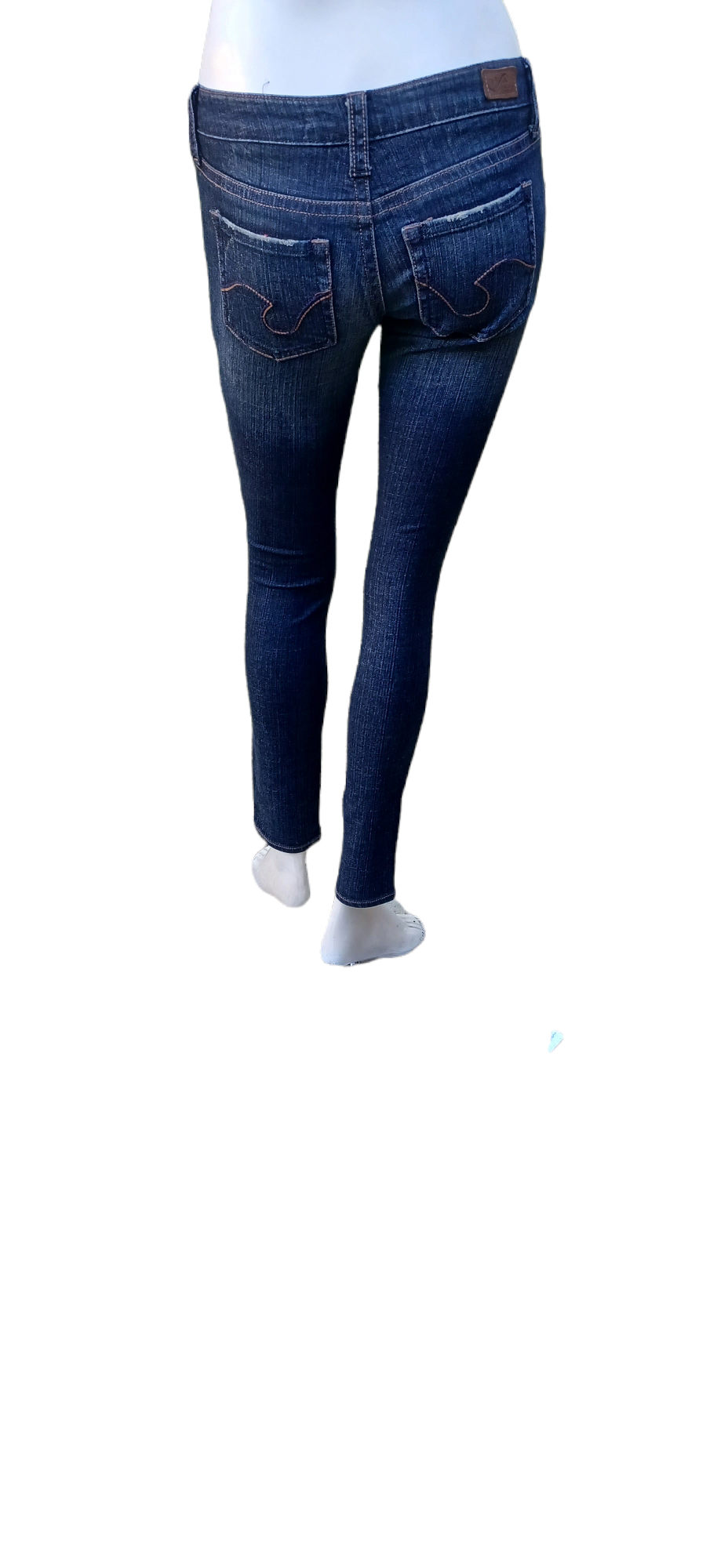 Sku 512713 PRE-OWNED......Refuge Skinny Jeans Size 1R