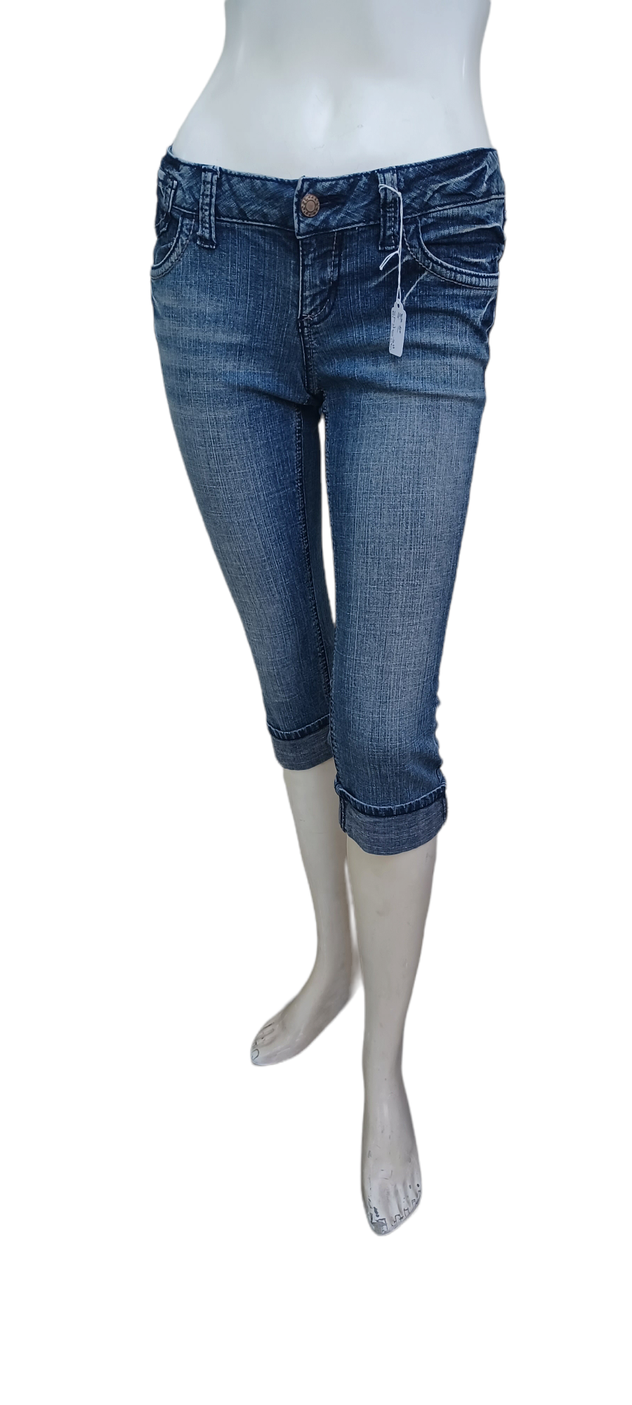Sku 10027 PRE-OWNED....SO Crop Jeans Size 3