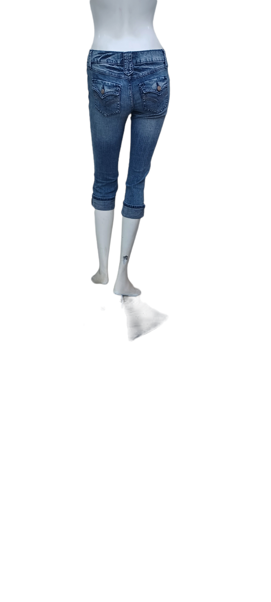 Sku 10027 PRE-OWNED....SO Crop Jeans Size 3