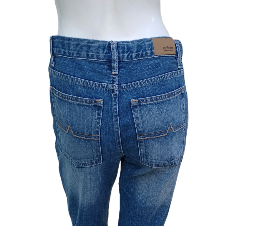 Sku 446111 PRE-OWNED......Urban Pipline Straight Leg Jeans Size 16R