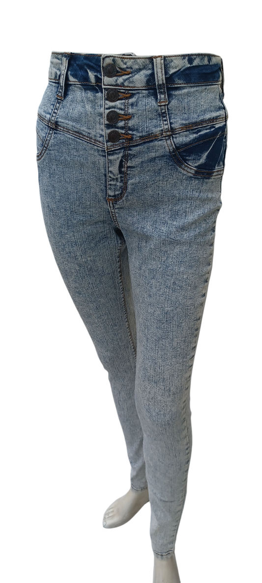 Sku 43397 PRE-OWNED....Cello Skinny Jeans Size 3