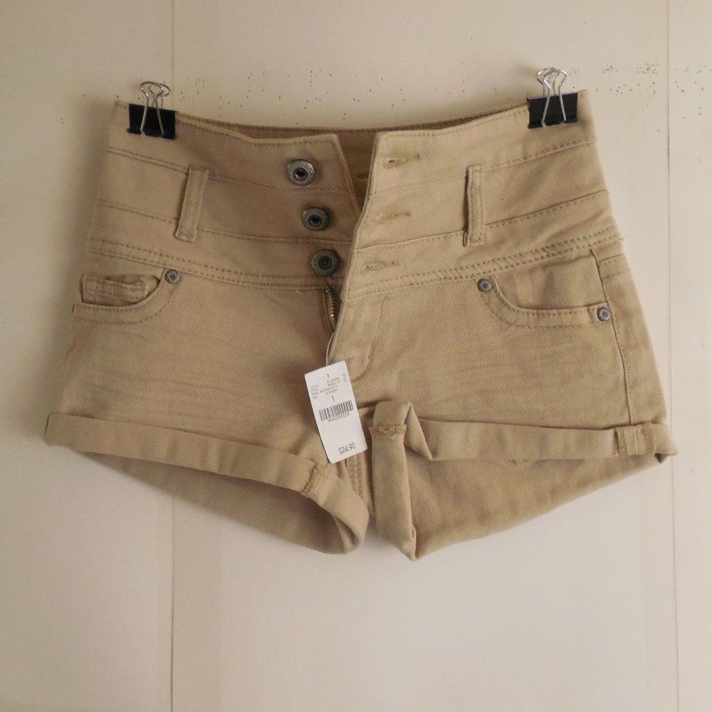 8154....NWT- Wet Seal Blue Asphalt Jean Shorts Size 1