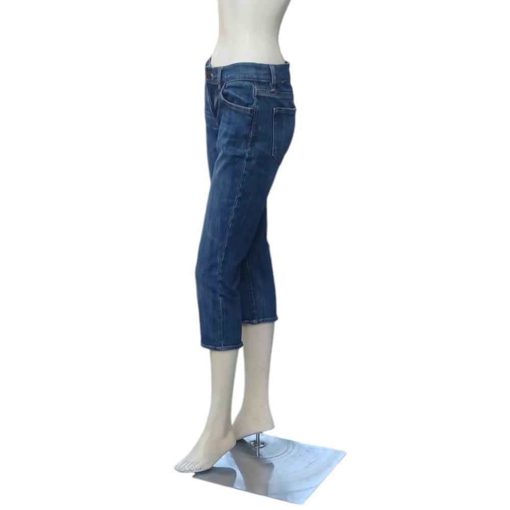 4116.....Old Navy The Flirt Crop Jeans Size 2R, W26" 19"Inseam 8"Rise