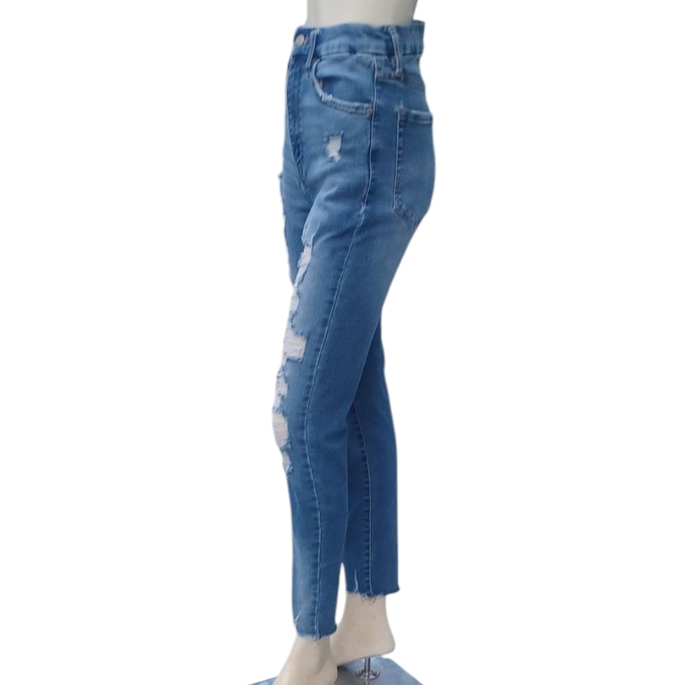 8184....Aeropostale Skinny Jeans Size 8 Reg, 27" Inseam W24" 11" Rise