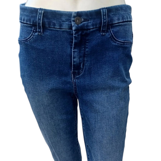 8185..Chico's Capri Jeans Size 00, W28" 21" Inseam, 9" Rise