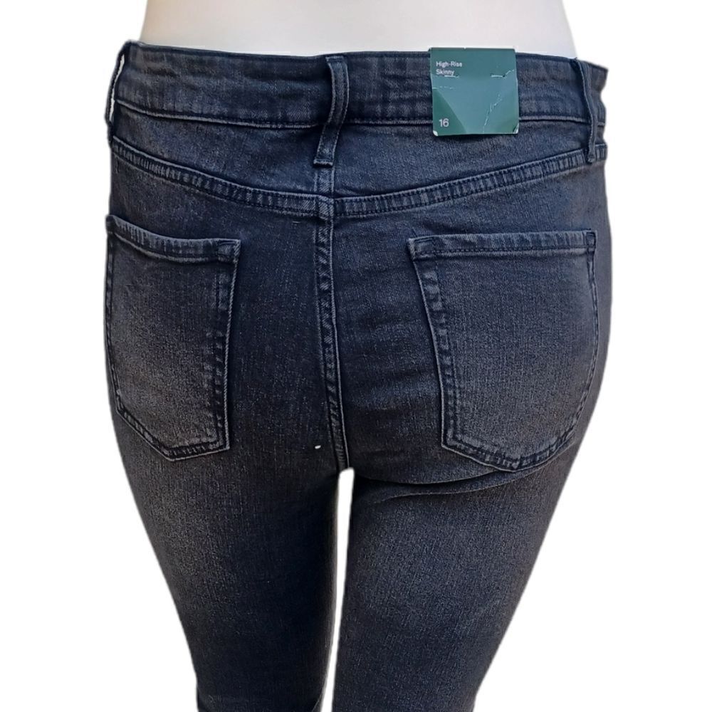548317....Wild Fable Black Skinny Jeans Size 16, 38"W, 26" Inseam
