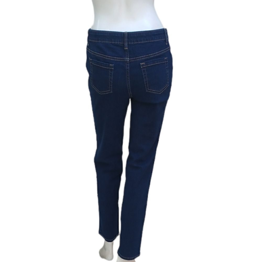 549218..Cat & Jack Straight leg Jeans Size 16Jr., W28"  28"Inseam  8 1/2"Rise
