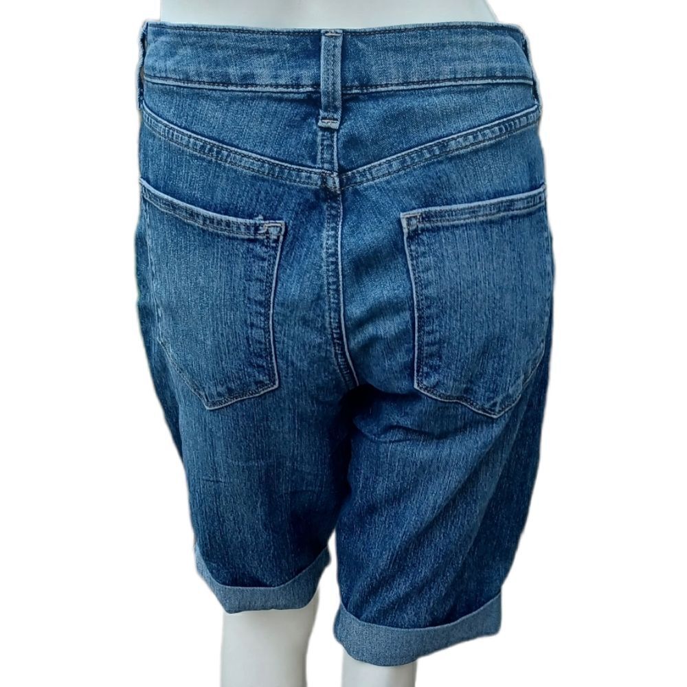 55223...Sonoma Jean Shorts Size 8
