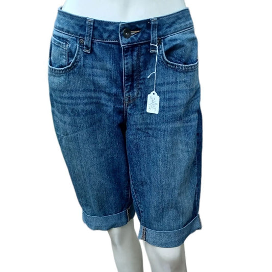 55223...Sonoma Jean Shorts Size 8