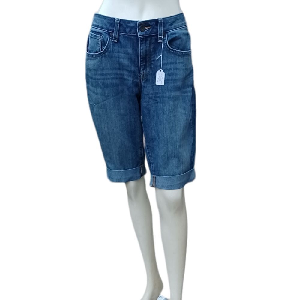 55223...Sonoma Jean Shorts Size 8