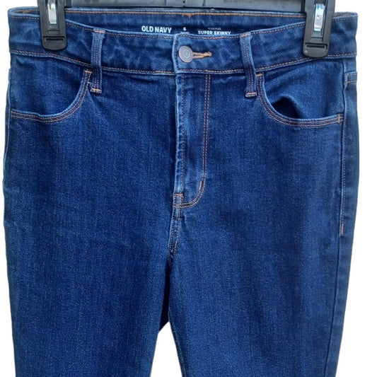 910038.....Old Navy Super Skinny Jeans Size 6short, W26", 25"Inseam 10"Risw