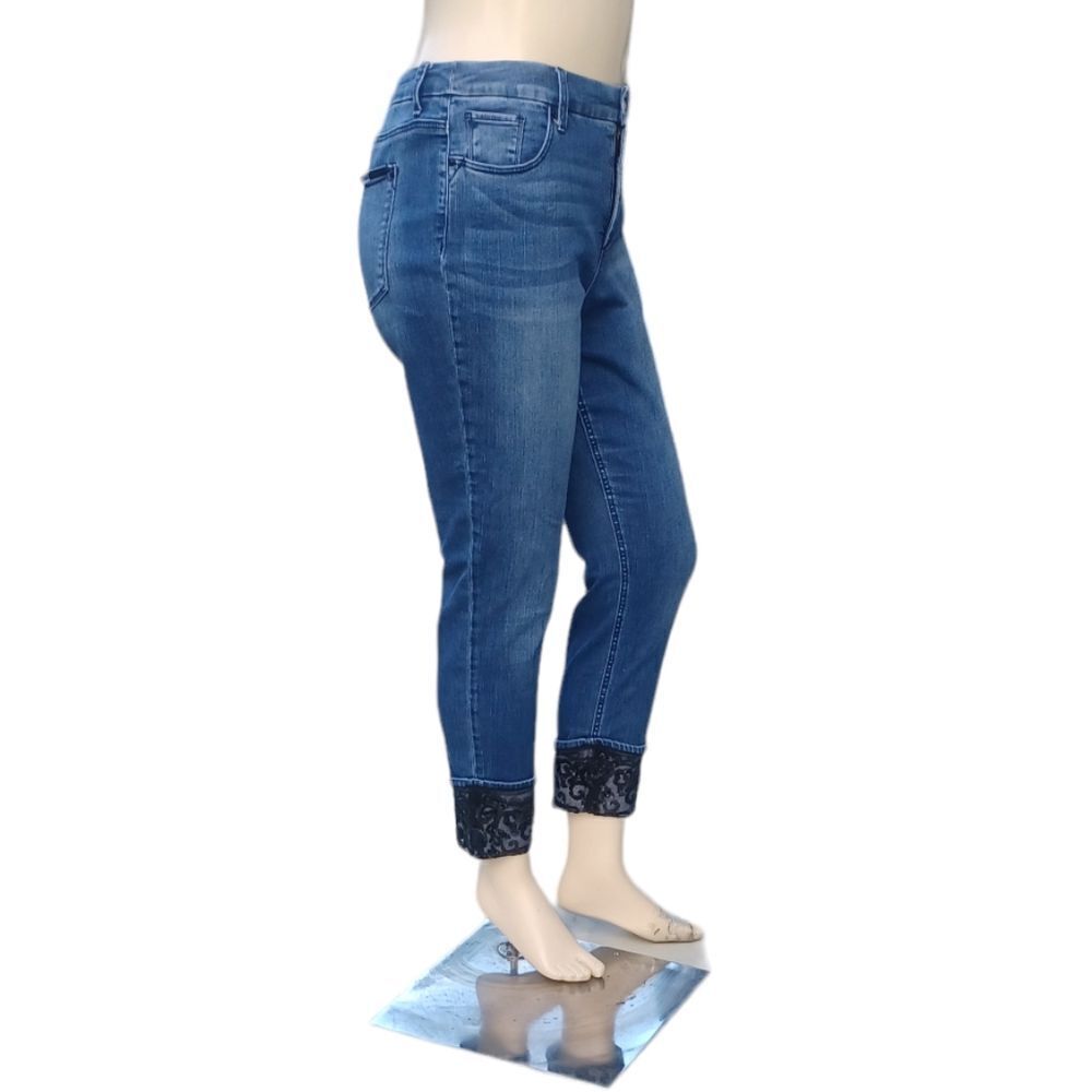 8002...SO High Rise Crop Jeans Size 32" Waist