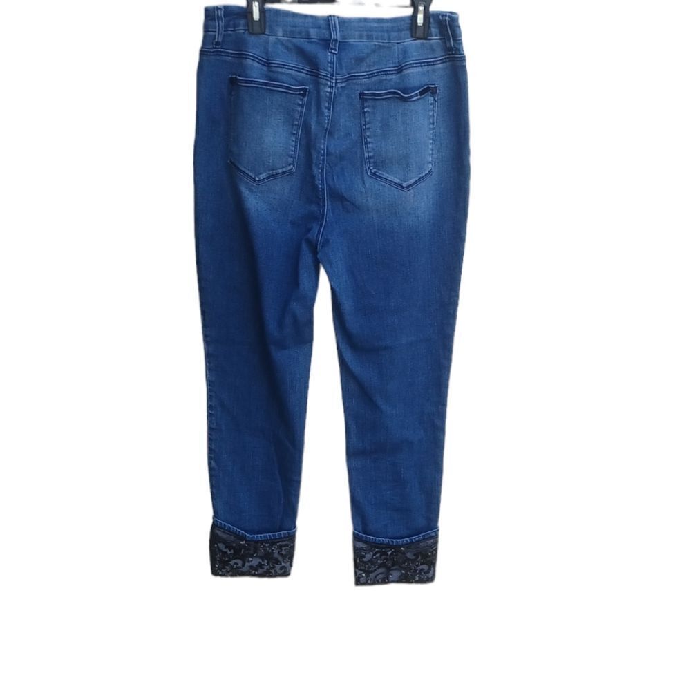 8002...SO High Rise Crop Jeans Size 32" Waist