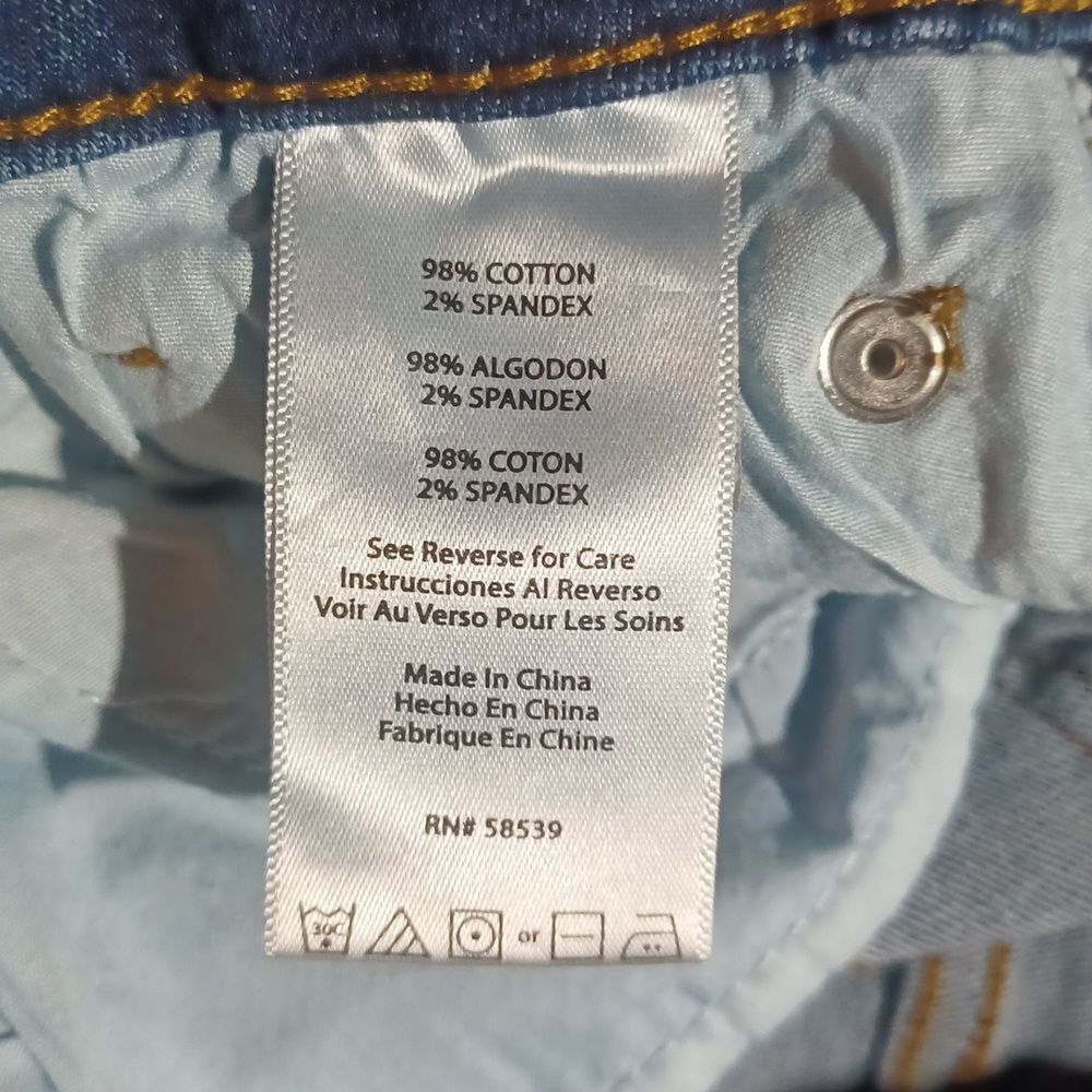 7009338....STS Blue Skinny Jeans Size 27, W26" 25"Inseam 9"Rise
