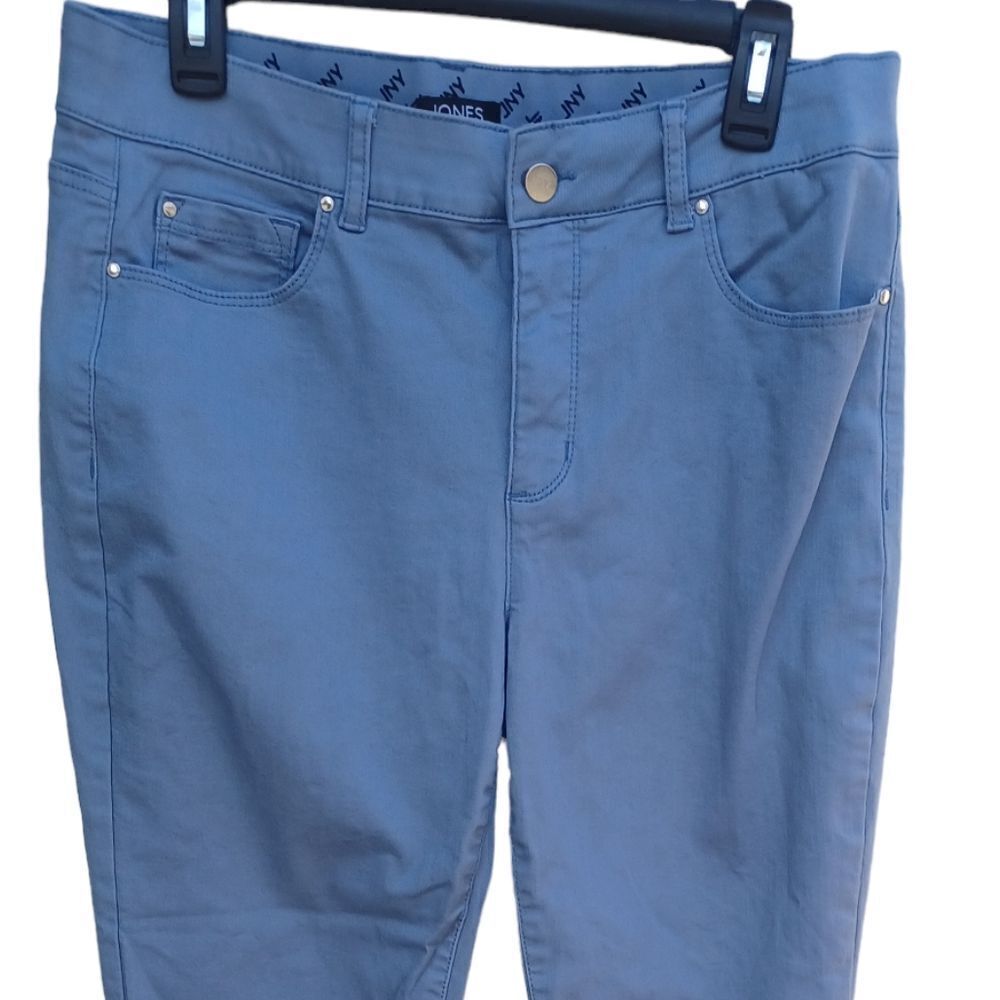 7009838......Jones New York Skinny Style Size 12, W30"  27"Inseam  10"Rise