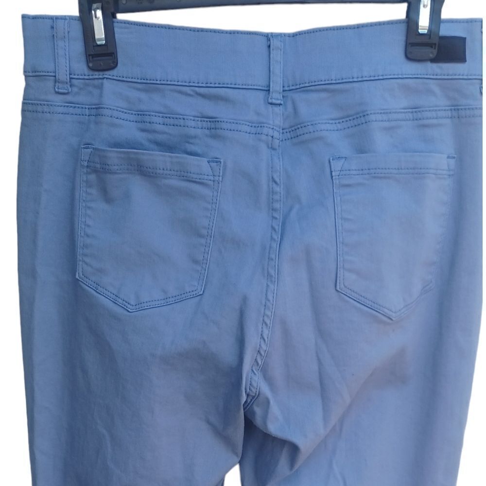 7009838......Jones New York Skinny Style Size 12, W30"  27"Inseam  10"Rise