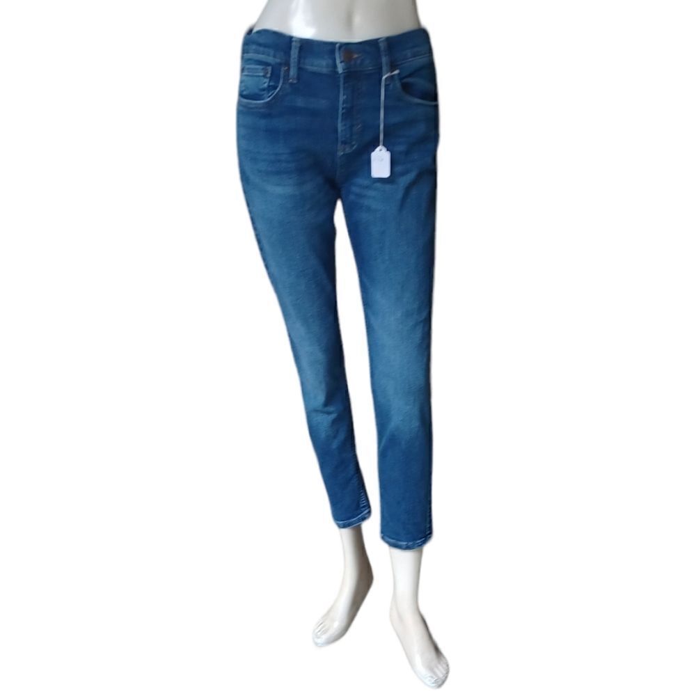 671644....Banana Republic Girlfriend Jeans Size 27/4, 8"Rise