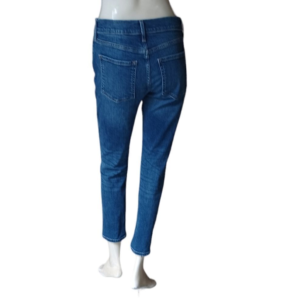671644....Banana Republic Girlfriend Jeans Size 27/4, 8"Rise