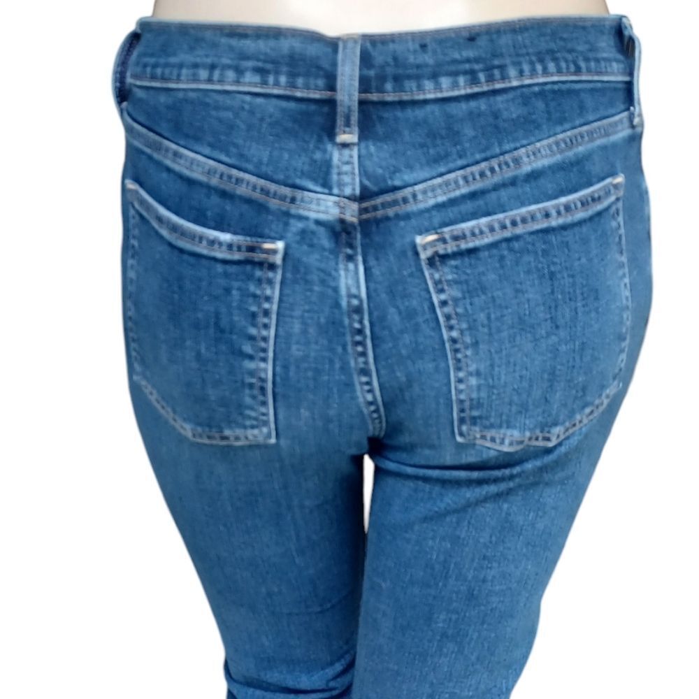 8102....Gap Skinny Jeans Size 30/10, 10" Rise