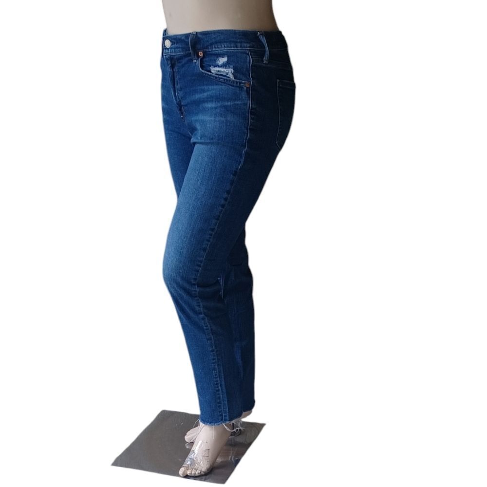 8102....Gap Skinny Jeans Size 30/10, 10" Rise