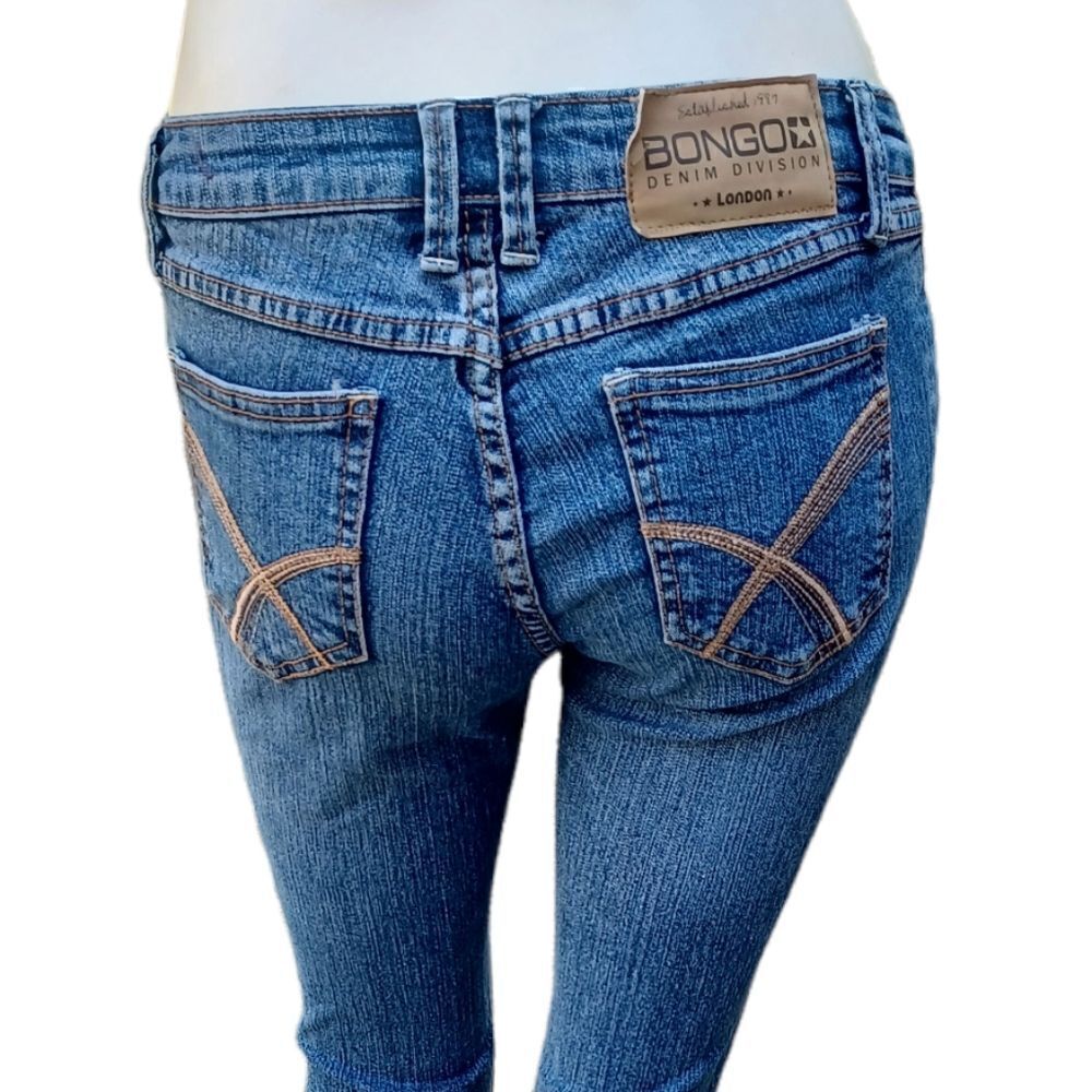 553722.....Bongo Low Rise Skinny Jeans Size 7, W30"  29"Inseam  7"Rise