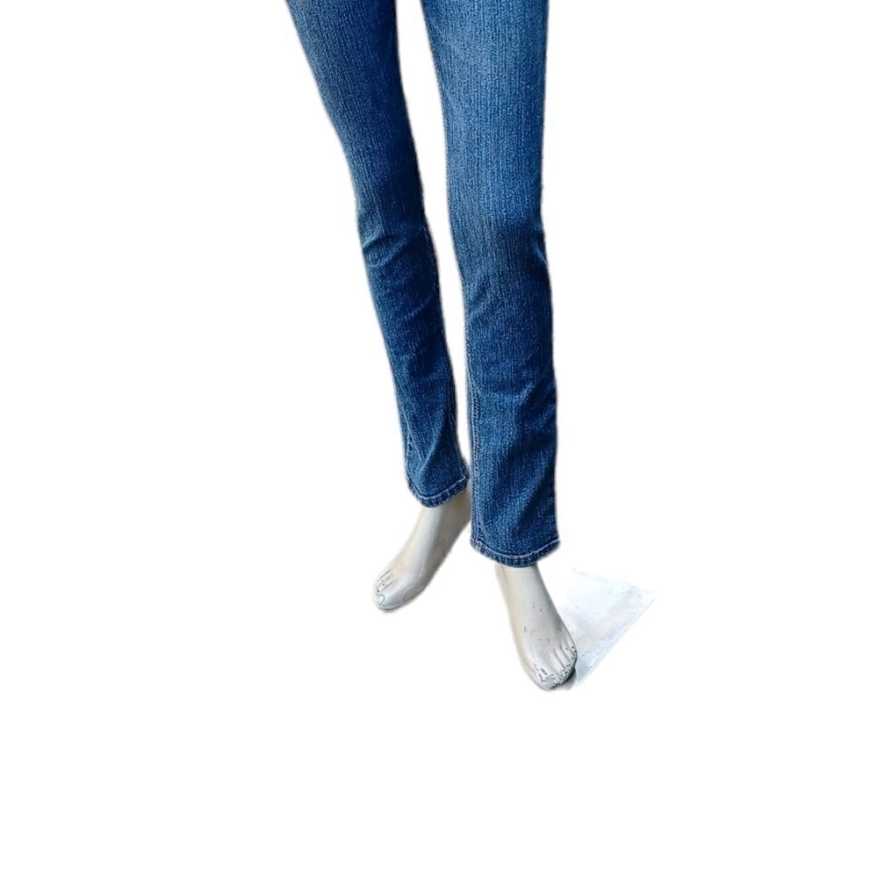 553722.....Bongo Low Rise Skinny Jeans Size 7, W30"  29"Inseam  7"Rise
