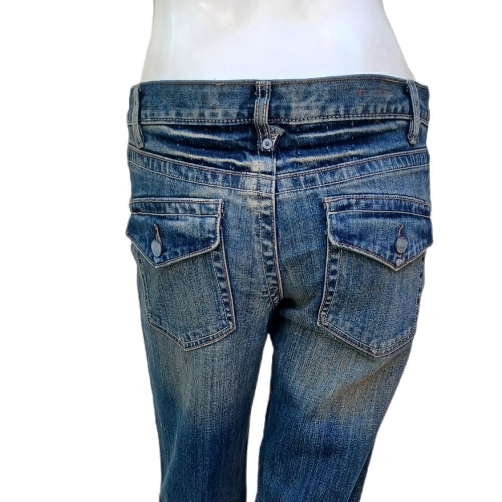 42067......Preowned Mossimo Supply Co. Straight leg Jeans Size 7, W30" 31"Inseam 6"Rise