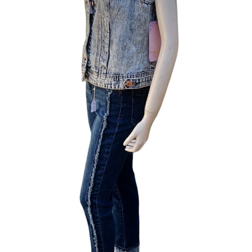 5698....Boom Boom Jean Jacket Size XS