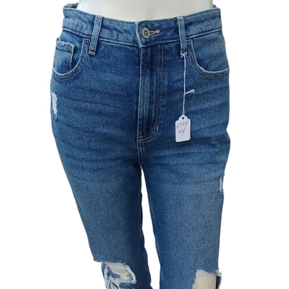 672444....Hollister Straight leg Jeans Size 1R, W25 L31, 10"Rise