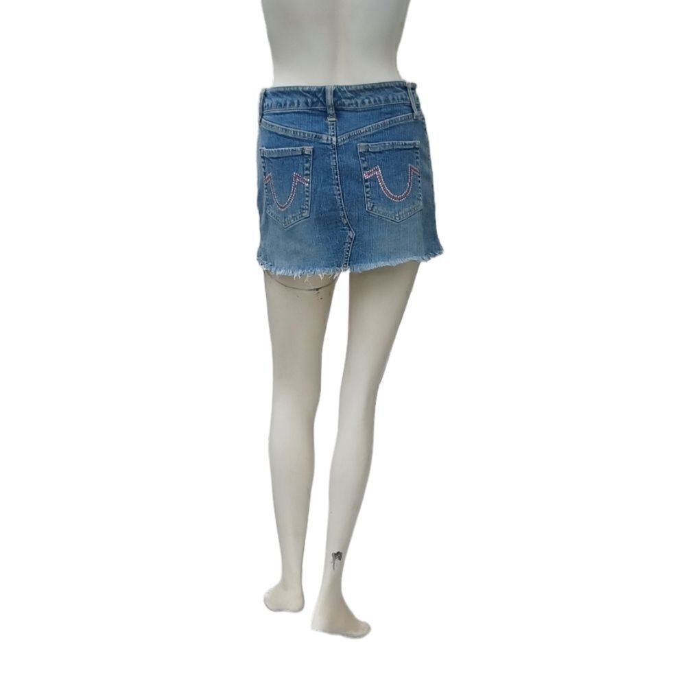 700837.....Celebrity Pink Jean Skirt Size 5