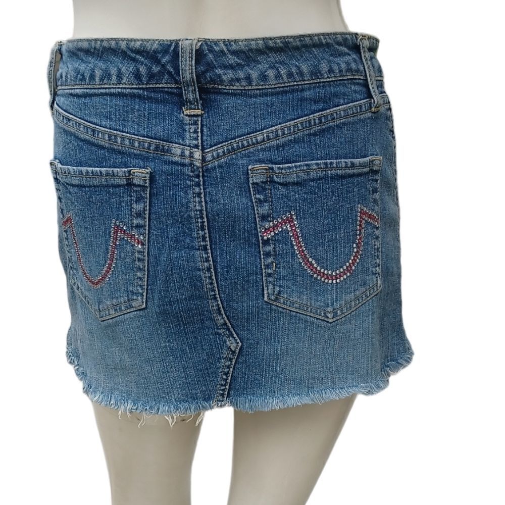 700837.....Celebrity Pink Jean Skirt Size 5