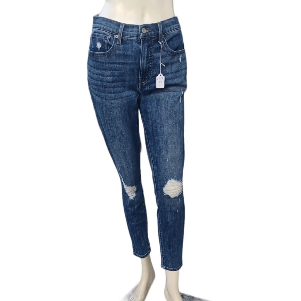 672944....Lucky Brand Skinny Jeans Size 6/28A, 10"Rise