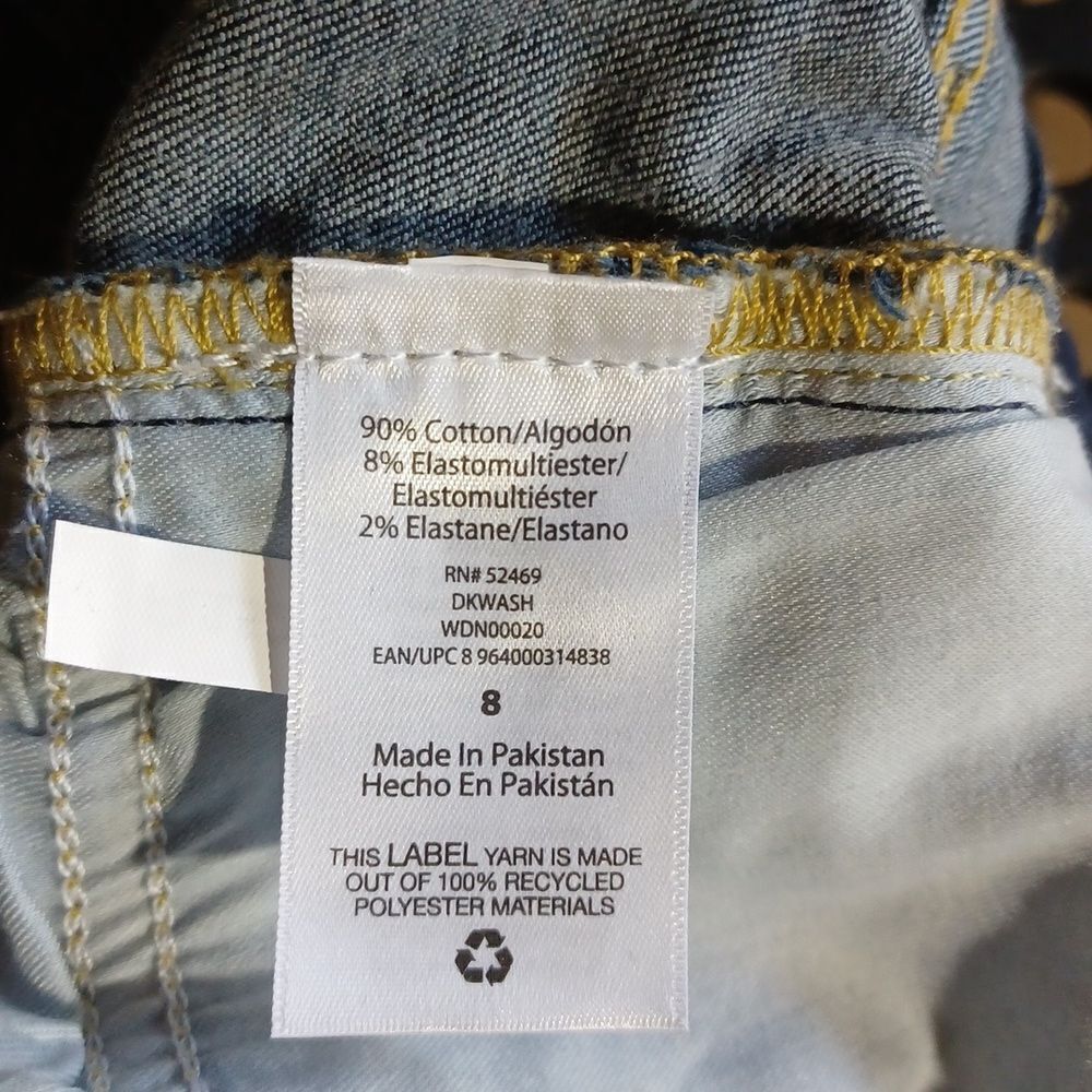 673144.....Free Assembly Skinny Jeans Size 8, 27" Inseam