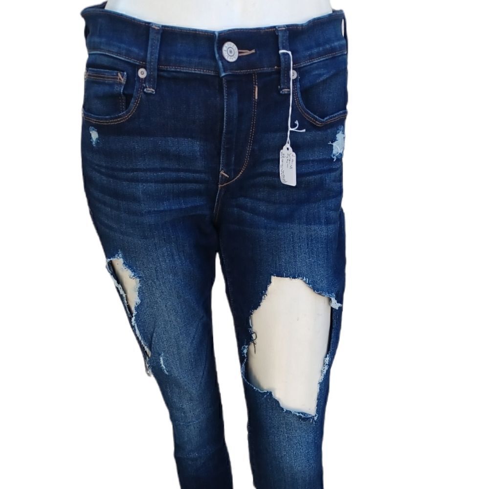 571221....Express Destroyed Skinny Jeans Size 6R, W28" 29"Inseam 9"Rise