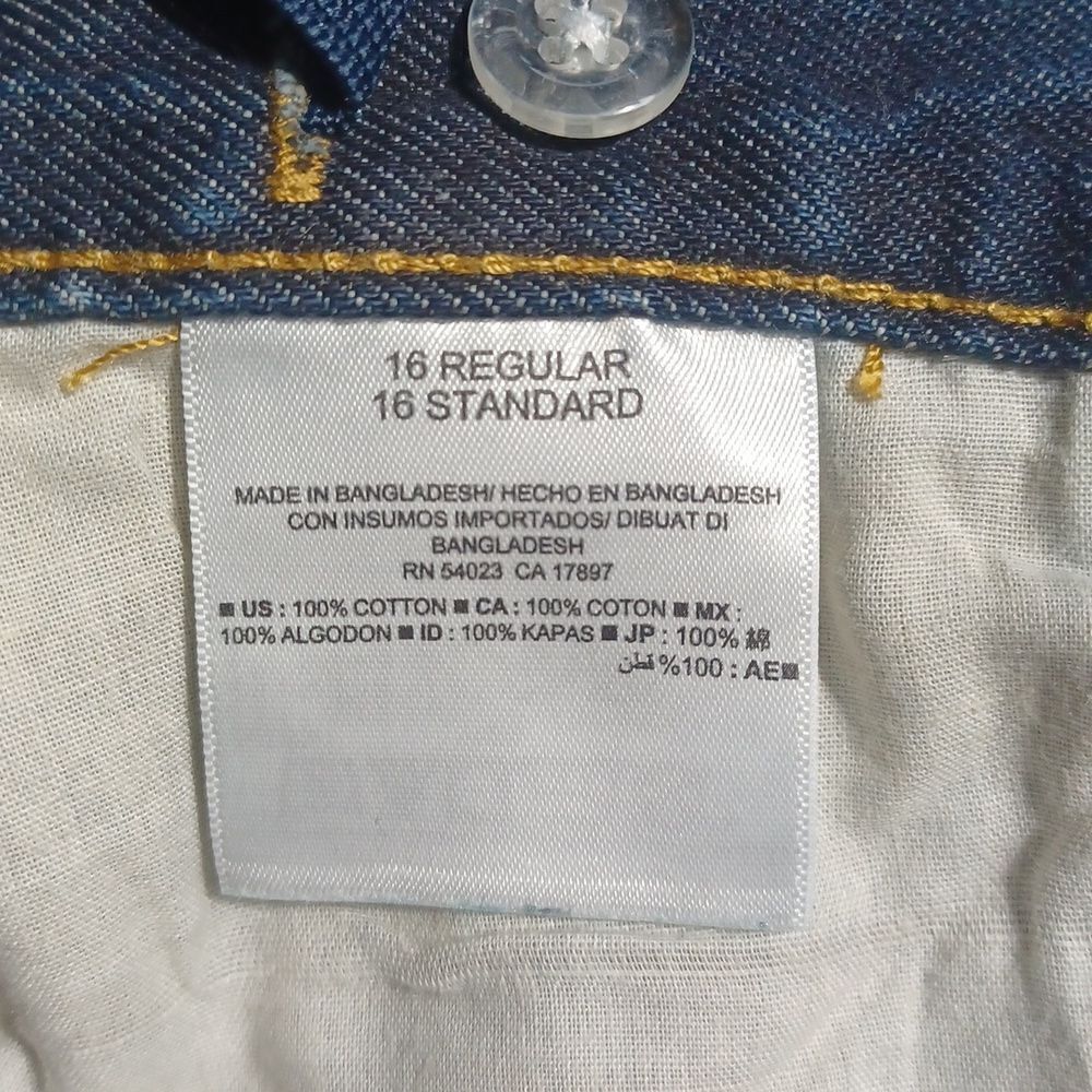 572622......Old Navy Straight leg Jeans Size 16R Juniors, W28" 29"Inseam 8"Rise