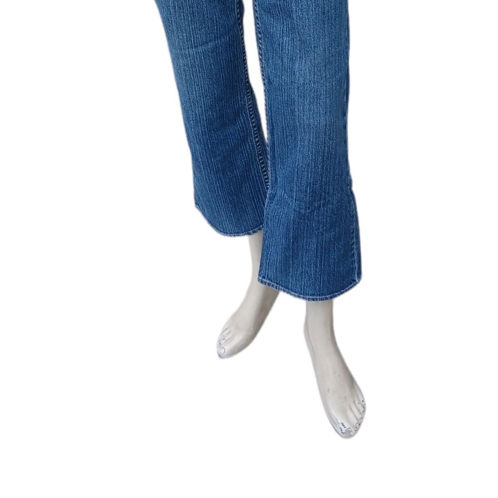 573523..Liz Clairborne Bootcut Jeans Size 6, W29" 25"Inseam  8"Rise