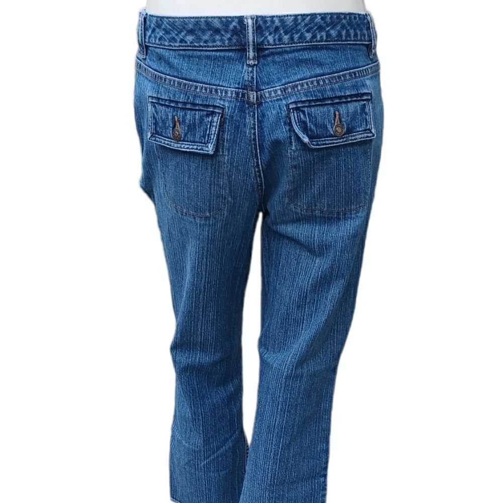 573523..Liz Clairborne Bootcut Jeans Size 6, W29" 25"Inseam  8"Rise