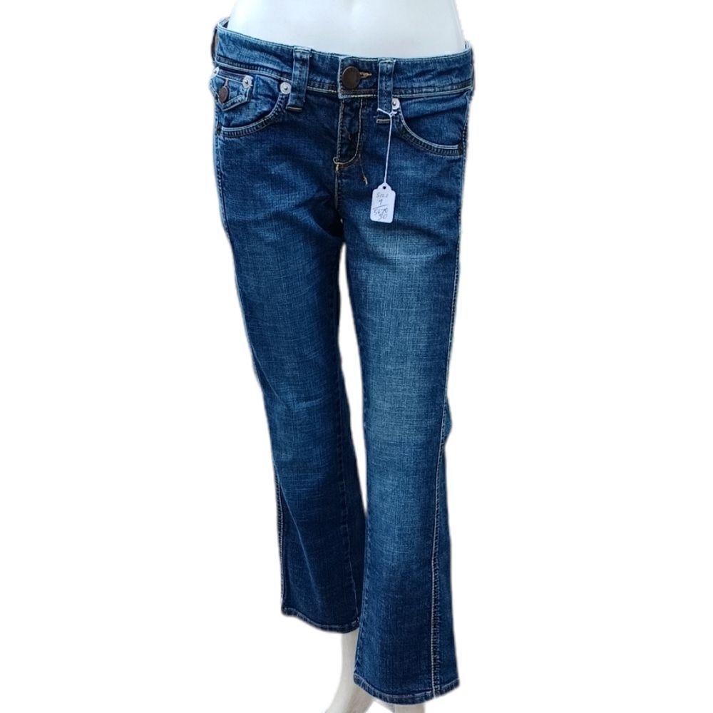 567030.....JLO Collection Bootcut Jeans Size 9, W28"  26"Inseam  8"Rise