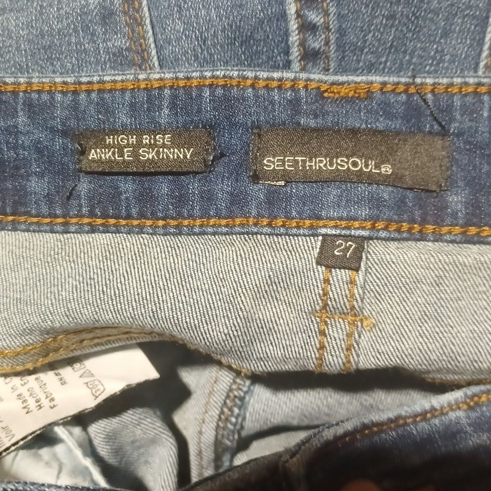 575623....SeeThruSoul Ankle Skinny Jeans Size 27