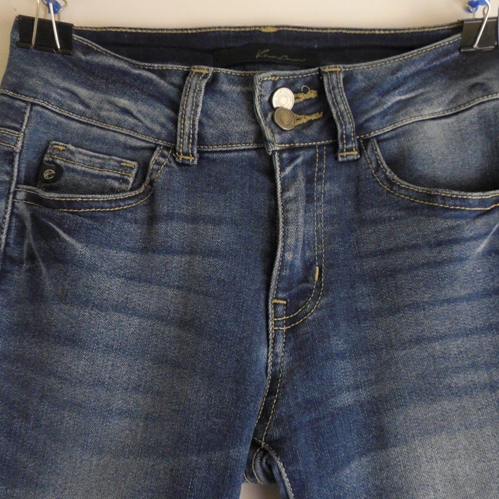 577023...Kancan Skinny Jeans Size W1 24, 28"Inseam  8"Rise