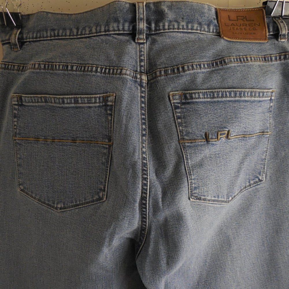 556130...Ralph Lauren Straight Leg Jeans Size 8