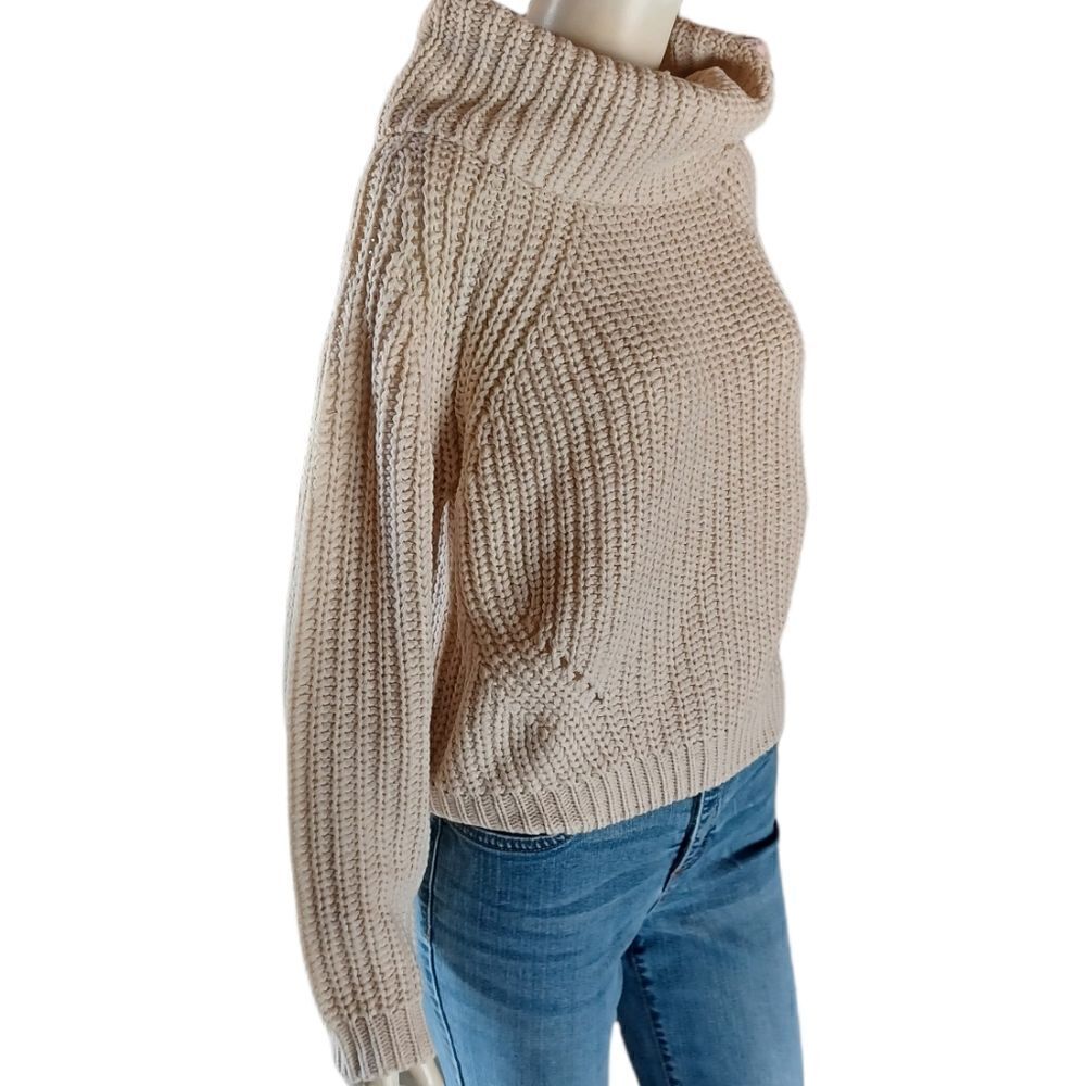 582414..Moon & Madison Juniors Acrylic Shaker Cowl