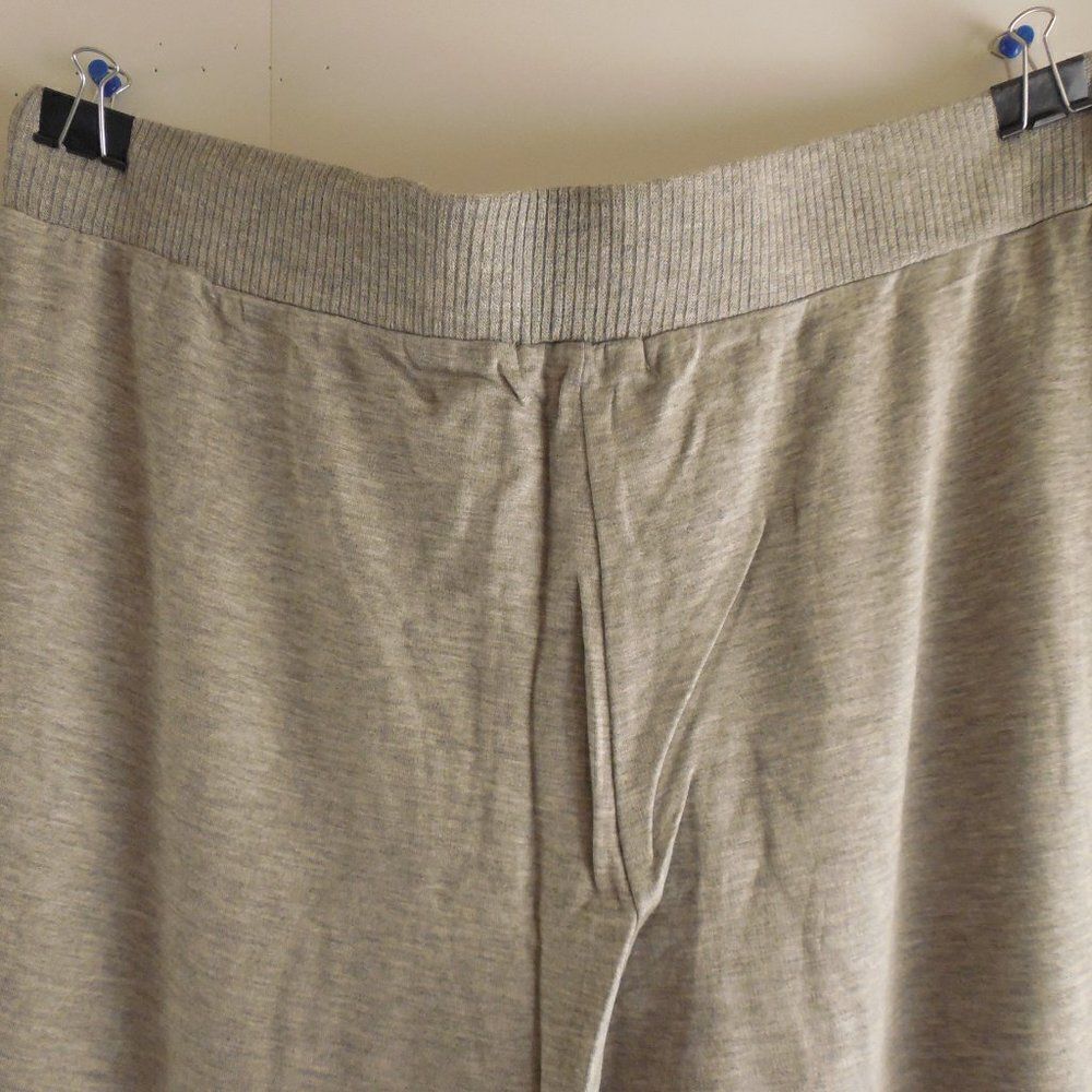 578025..Foil Star Elastic Hem Jogger