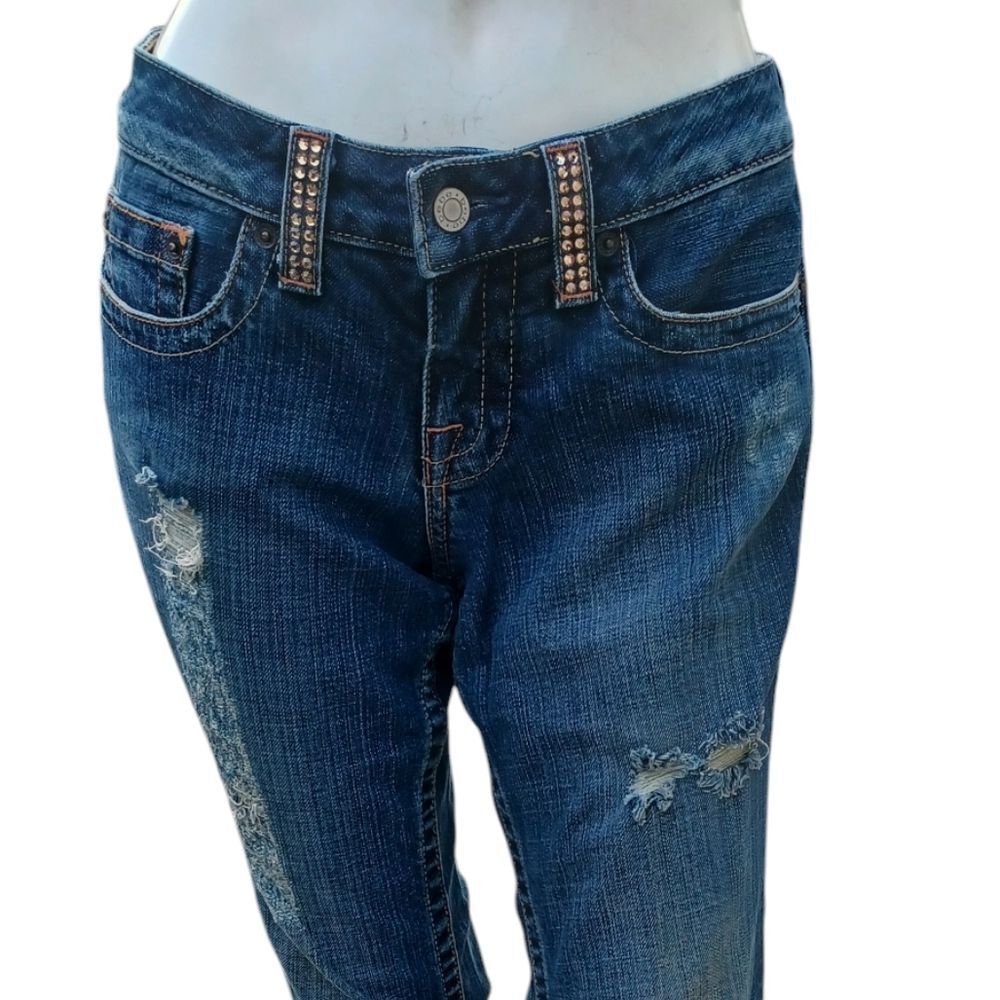 8113...bebe Ankle Crop Jeans Size 29, W29" 22"Inseam 7"Rise